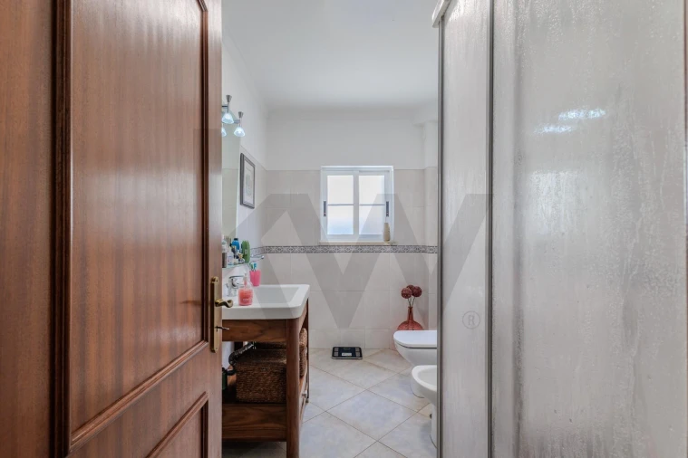 Moradia T4 para Venda em Seixal, Arrentela e Aldeia de Paio Pires Foto 26