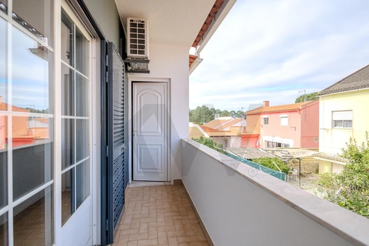 Moradia T4 para Venda em Seixal, Arrentela e Aldeia de Paio Pires Foto 44