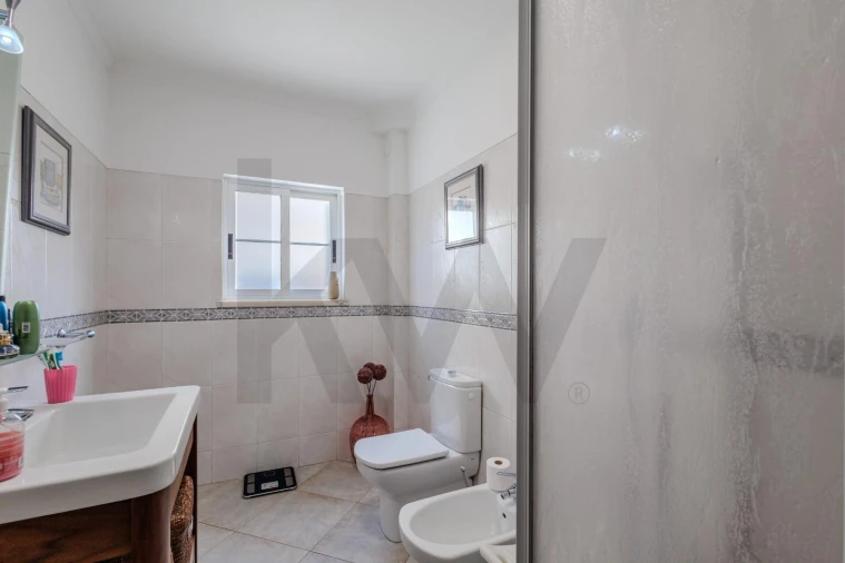 Moradia T4 para Venda em Seixal, Arrentela e Aldeia de Paio Pires Foto 27