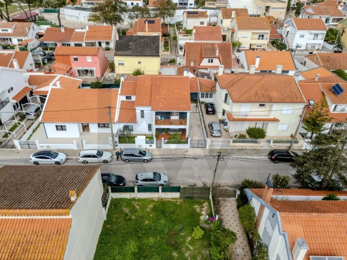 Moradia T4 para Venda em Seixal, Arrentela e Aldeia de Paio Pires Foto 69