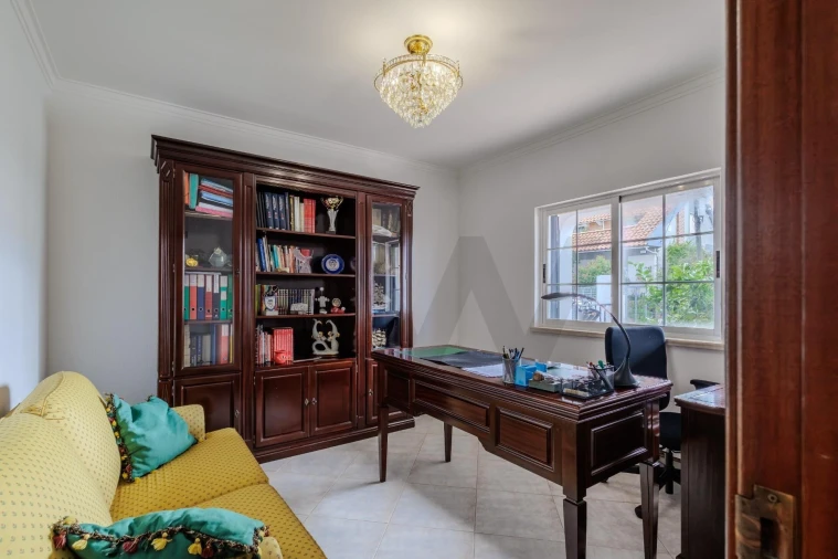 Moradia T4 para Venda em Seixal, Arrentela e Aldeia de Paio Pires Foto 29