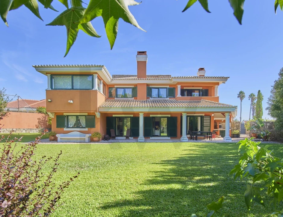 Moradia T4 para Venda em São João das Lampas e Terrugem Foto 2