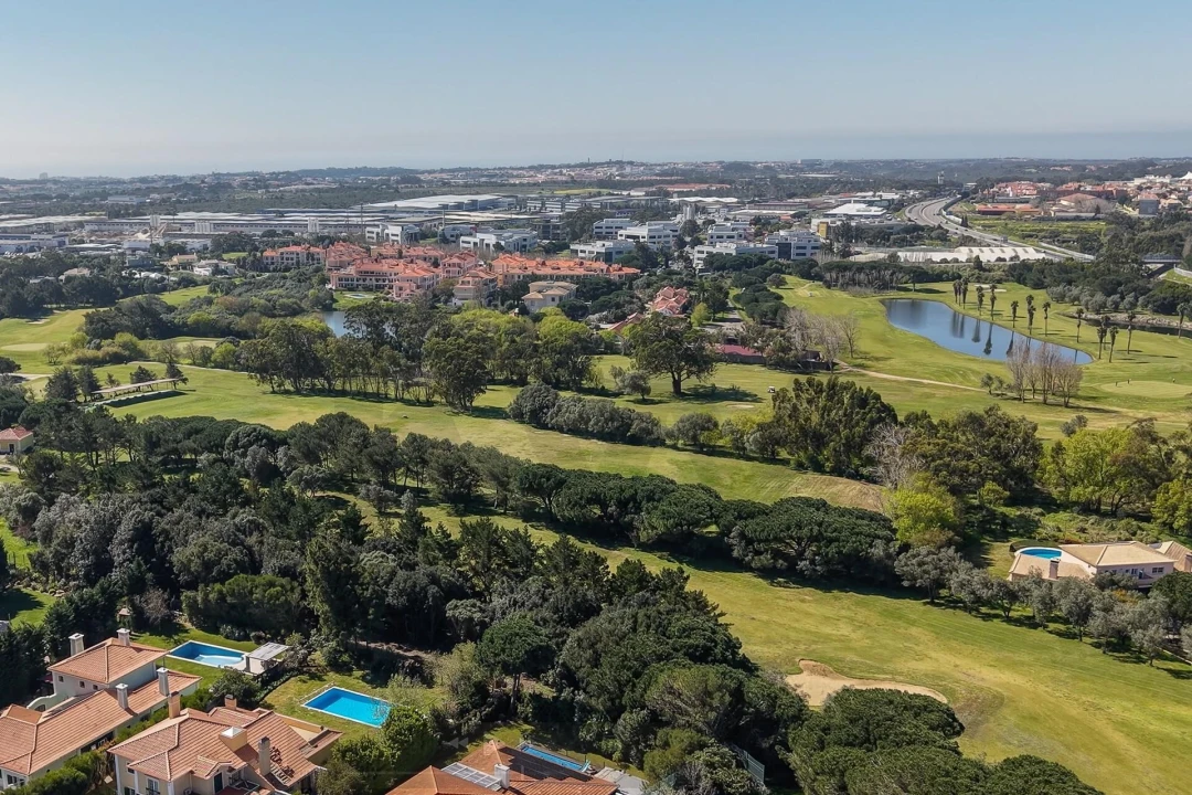 Moradia T4 para Venda em São João das Lampas e Terrugem Foto 70