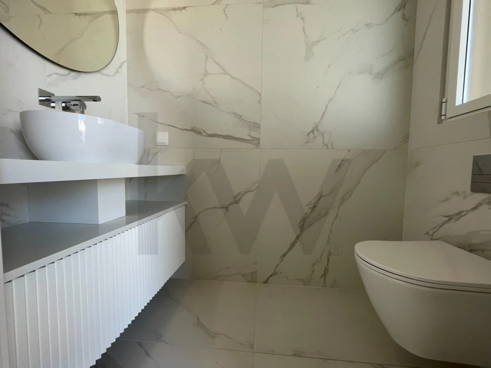 Moradia T4 para Arrendamento em Corroios Foto 15