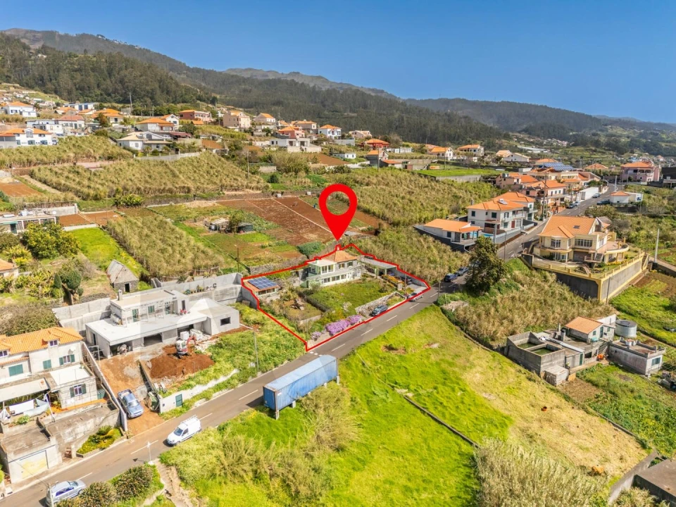 Moradia T2 para Venda em Canhas Foto 31