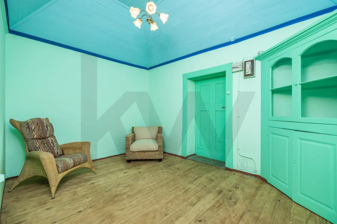 Moradia T2 para Venda em Canhas Foto 20