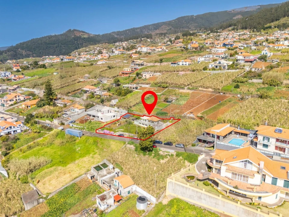 Moradia T2 para Venda em Canhas Foto 30