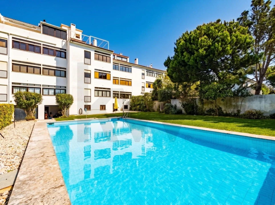 Apartamento T3 para Venda em Cascais e Estoril Foto 2