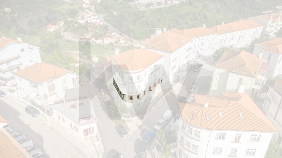 Apartamento T6 para Venda em Santo Antonio dos Olivais Foto 3