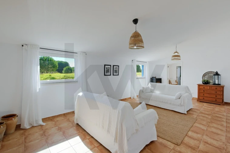 Moradia T4 para Venda em Branca Foto 4