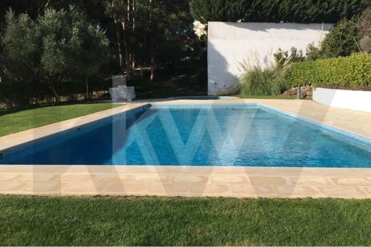 Apartamento T4 para Arrendamento em Alcabideche Foto 35