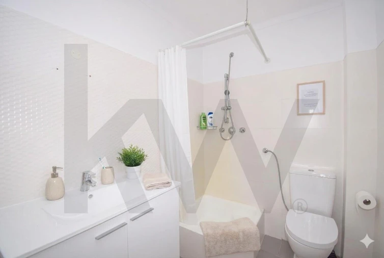 Apartamento T3 para Venda em Carnaxide e Queijas Foto 36