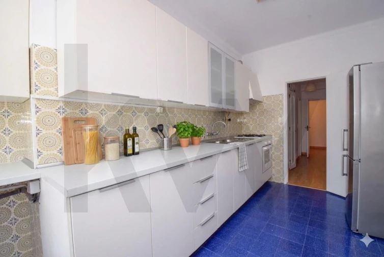 Apartamento T3 para Venda em Carnaxide e Queijas Foto 31