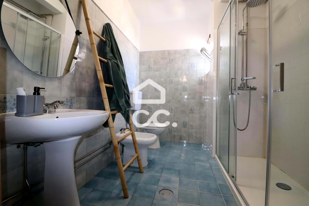 Apartamento T6 para Venda em São Martinho do Bispo e Ribeira de Frades Foto 8