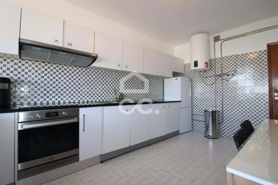 Apartamento T6 para Venda em São Martinho do Bispo e Ribeira de Frades Foto 1