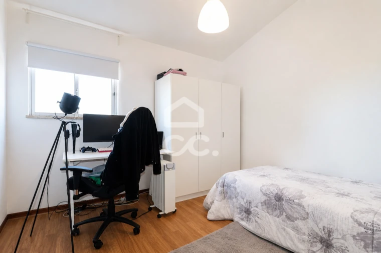 Apartamento T6 para Venda em São Martinho do Bispo e Ribeira de Frades Foto 13