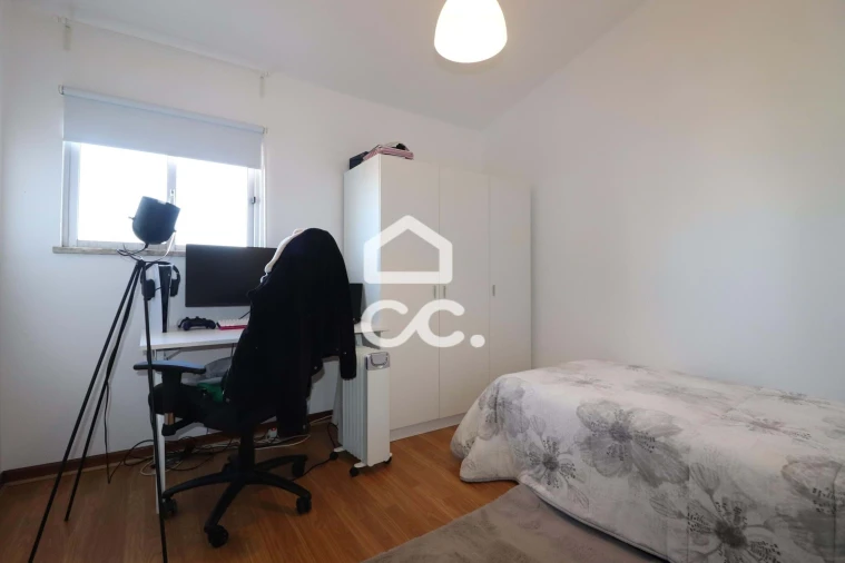 Apartamento T6 para Venda em São Martinho do Bispo e Ribeira de Frades Foto 10