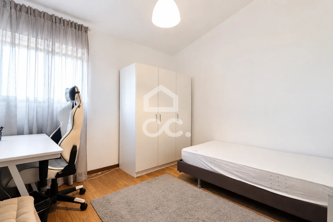 Apartamento T6 para Venda em São Martinho do Bispo e Ribeira de Frades Foto 14
