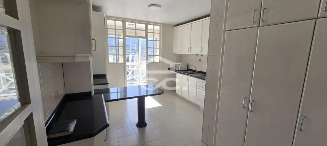 Apartamento T3 para Venda em Selho (São Jorge) Foto 6