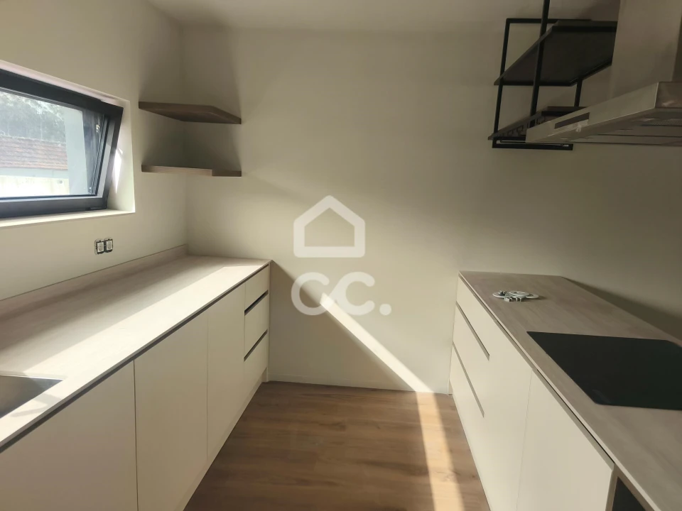 Moradia T3 para Venda em Monte Córdova Foto 15