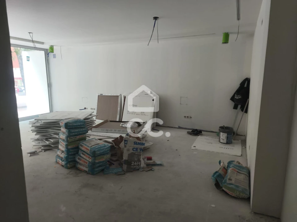Apartamento T2 para Venda em Vila das Aves Foto 25