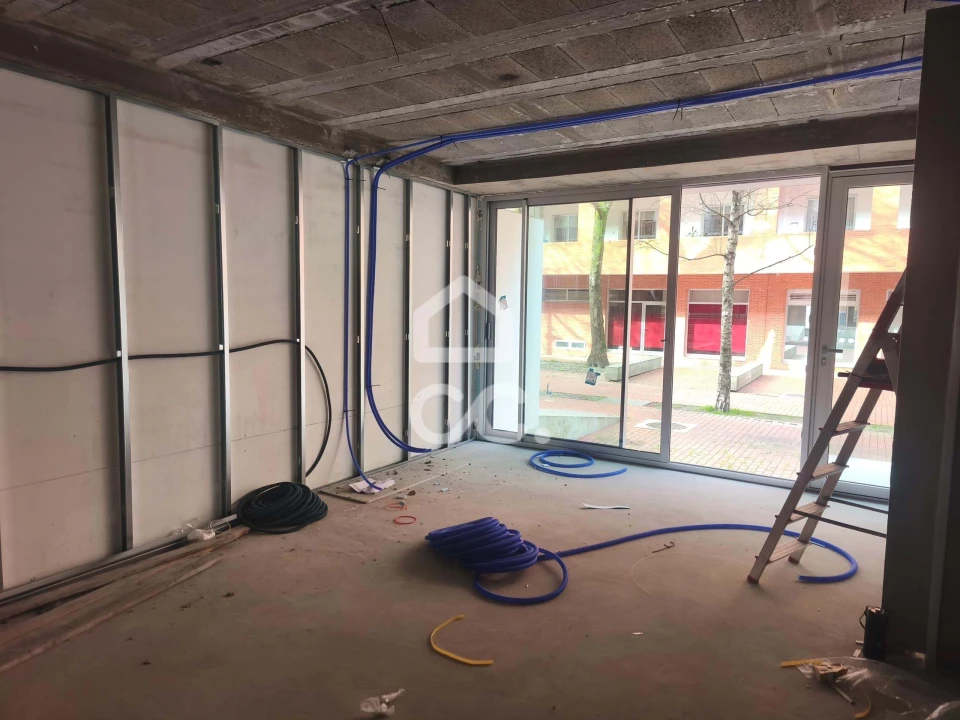 Apartamento T2 para Venda em Vila das Aves Foto 6