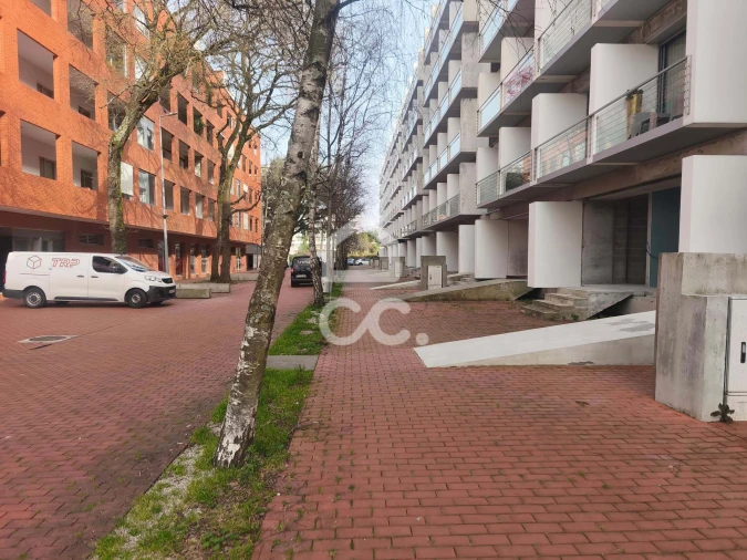 Apartamento T2 para Venda em Vila das Aves Foto 4