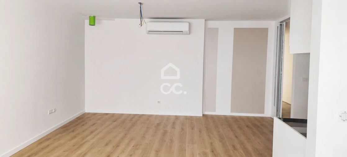 Apartamento T2 para Venda em Vila das Aves Foto 8