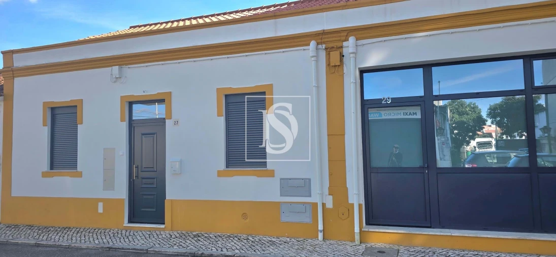 Moradia T4 para Venda em São João Baptista