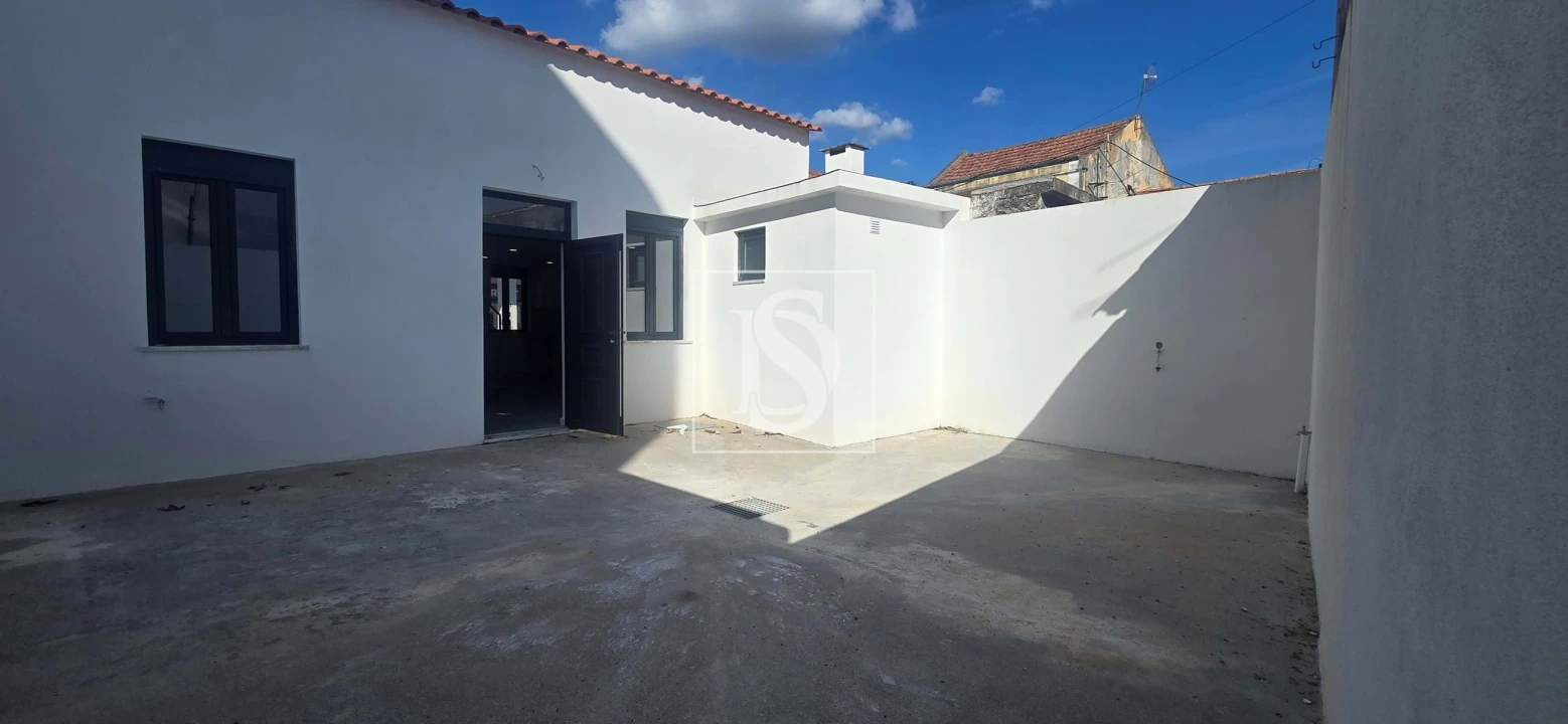 Moradia T4 para Venda em São João Baptista Foto 7