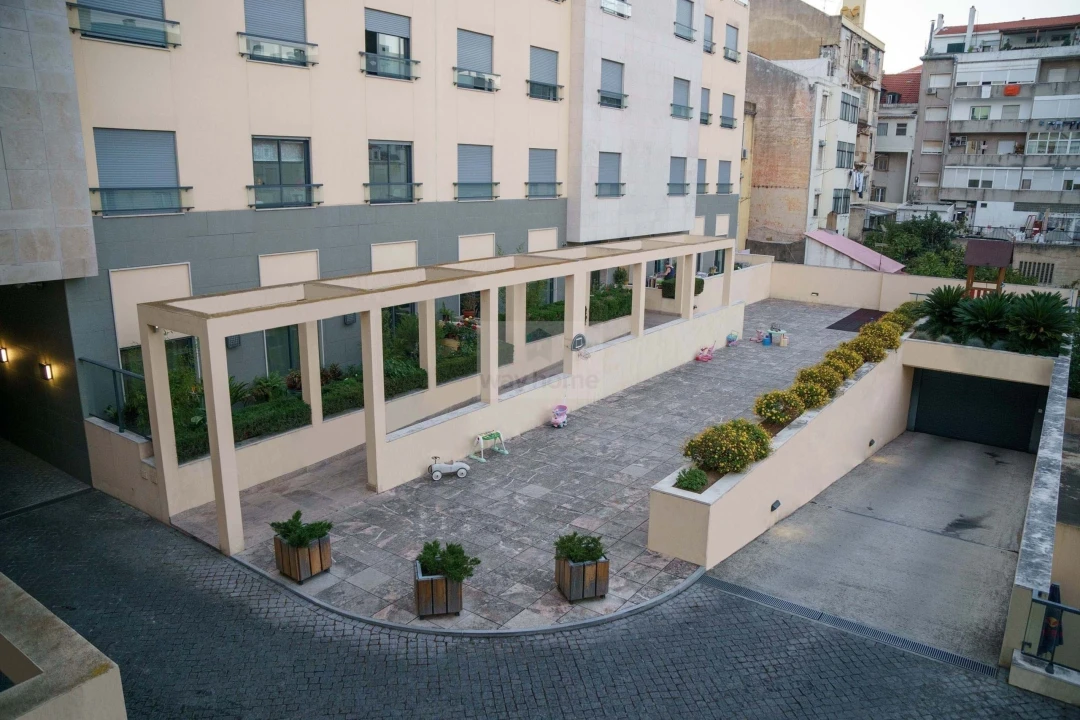 Apartamento T3 para Venda em Alcantara Foto 1