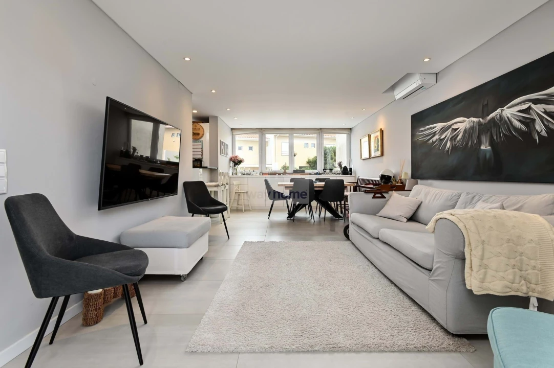 Moradia T3 para Venda em Alcabideche Foto 3