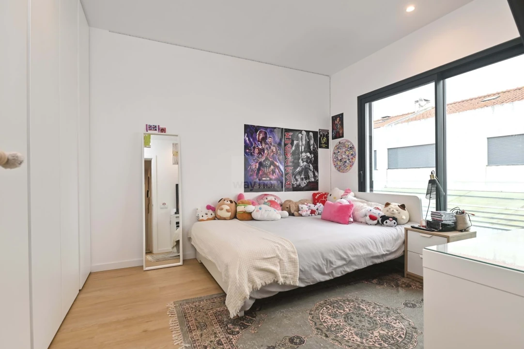 Moradia T4 para Venda em São Domingos de Rana Foto 24