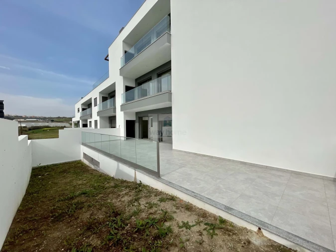 Apartamento T3 para Venda em Lourinhã e Atalaia Foto 23