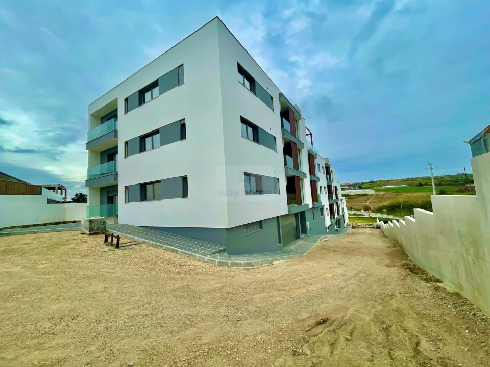 Apartamento T3 para Venda em Lourinhã e Atalaia Foto 25