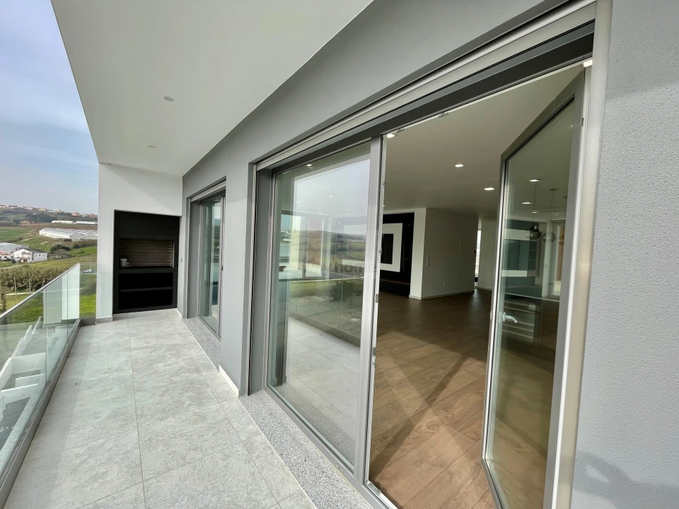 Apartamento T3 para Venda em Lourinhã e Atalaia Foto 6