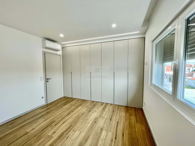 Apartamento T3 para Venda em Lourinhã e Atalaia Foto 22