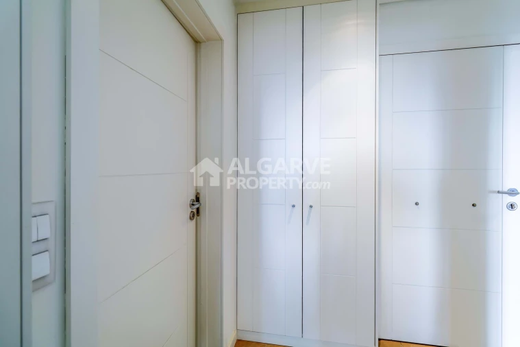 Apartamento T1 para Venda em Quarteira Foto 12