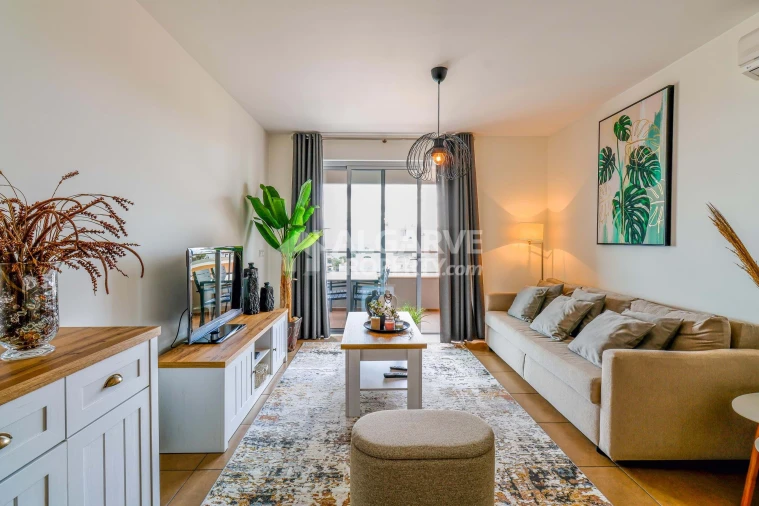 Apartamento T1 para Venda em Quarteira Foto 8