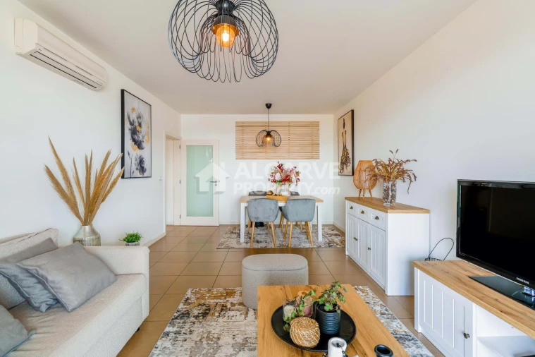 Apartamento T1 para Venda em Quarteira Foto 1