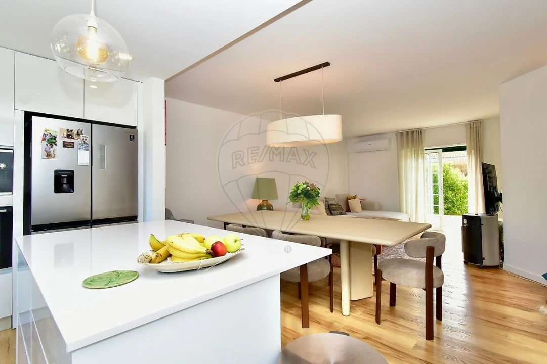 Apartamento T3 para Venda em Alcabideche Foto 6