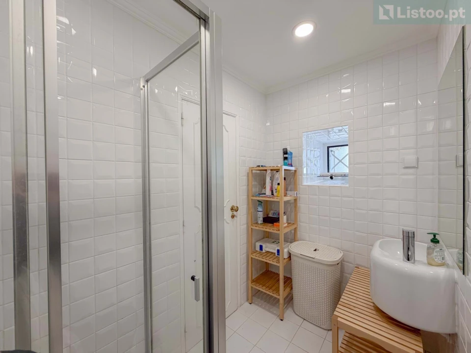 Apartamento T1 para Venda em Misericórdia Foto 17