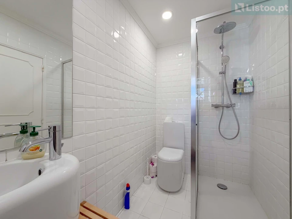 Apartamento T1 para Venda em Misericórdia Foto 16