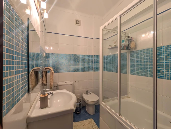 Apartamento T3 para Venda em Almada, Cova da Piedade, Pragal e Cacilhas Foto 17