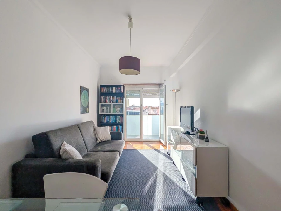 Apartamento T3 para Venda em Almada, Cova da Piedade, Pragal e Cacilhas Foto 10