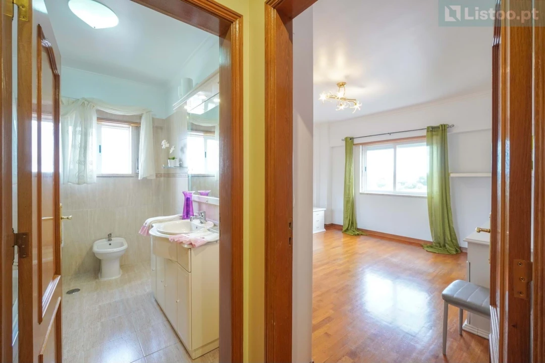 Apartamento T3 para Venda em Loures Foto 34