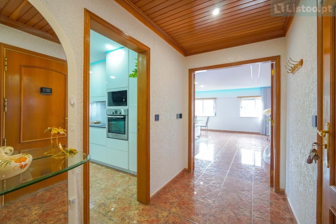Apartamento T3 para Venda em Loures Foto 9