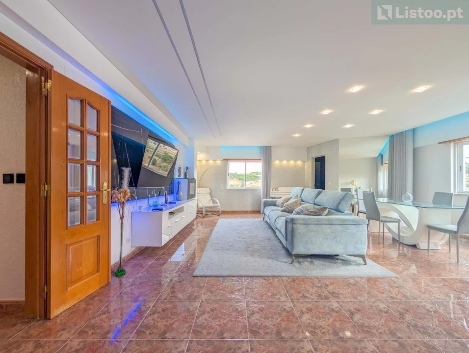 Apartamento T3 para Venda em Loures Foto 8