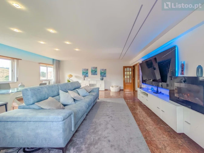 Apartamento T3 para Venda em Loures Foto 7