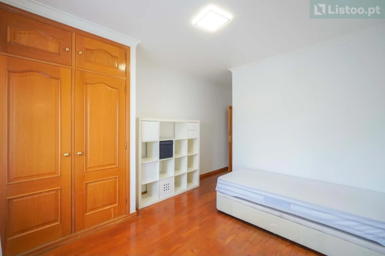 Apartamento T3 para Venda em Loures Foto 22